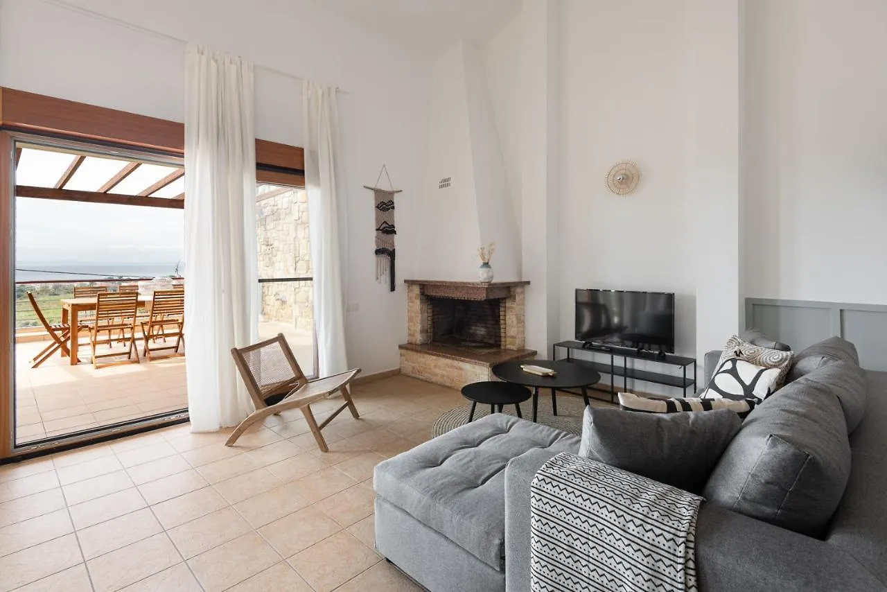 Feriehus Blue Horizon House, Nikiti #Feelslikehome